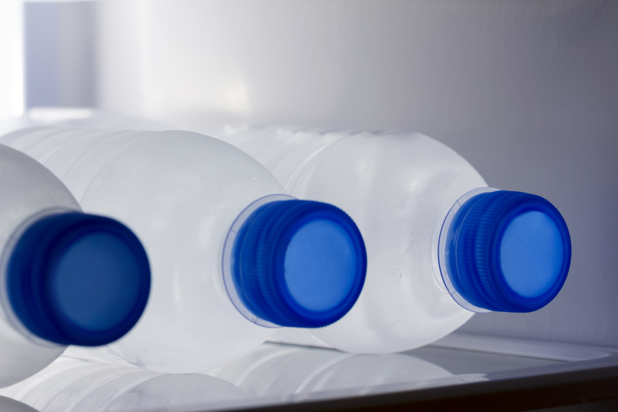 bottled-water-drawer-organization