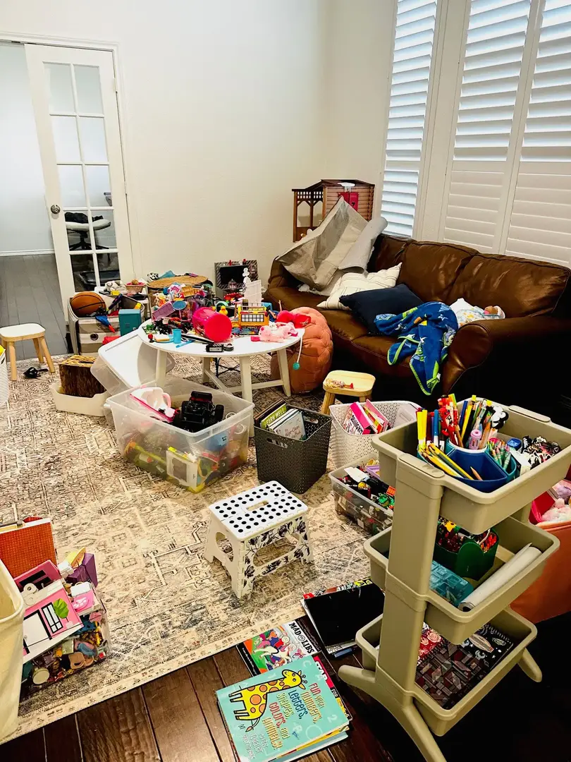 Playroom Gallery 7 BEFORE